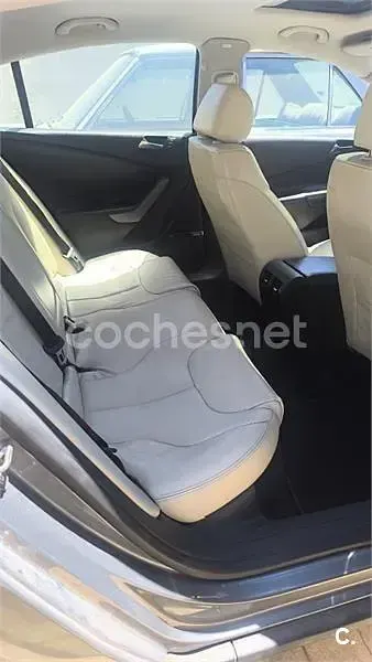 Usado VW Passat Individual 200 CV (147 kW) 2007 Gris / plata Berlina