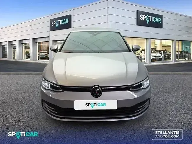 Usado VW Golf VII Life 115 CV (84 kW) 2021 Gris Utilitario