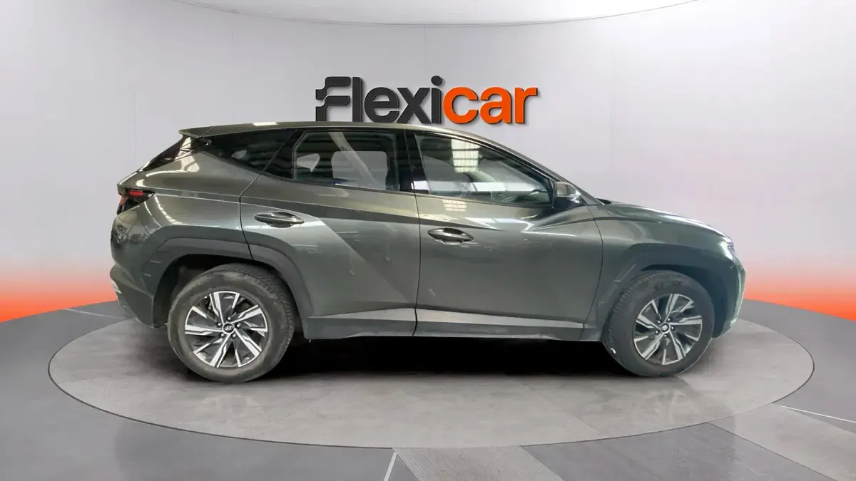 Usado Hyundai Tucson 150 CV (110 kW) 2023 Gris SUV
