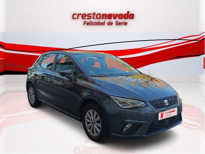Usado Seat Ibiza Style 110 CV (80 kW) 2023 Gris / plata Utilitario