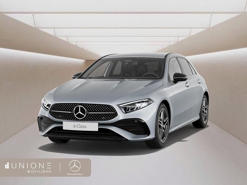 Gris Nuevo 2025 Mercedes A180 | 39.809 € (Un poco caro) - Imagen 1/4