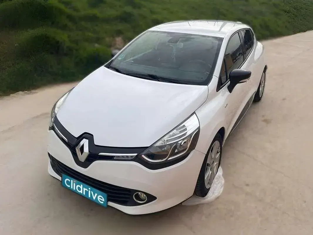 Usado Renault Clio LIMITED 90 CV (66 kW) 2016 Blanco Utilitario