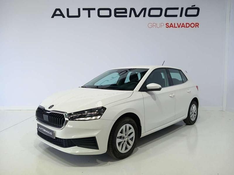 Blanco Usado 2022 Skoda Fabia Ambition Utilitario | 15.900 € (Caro) - Imagen 1/4