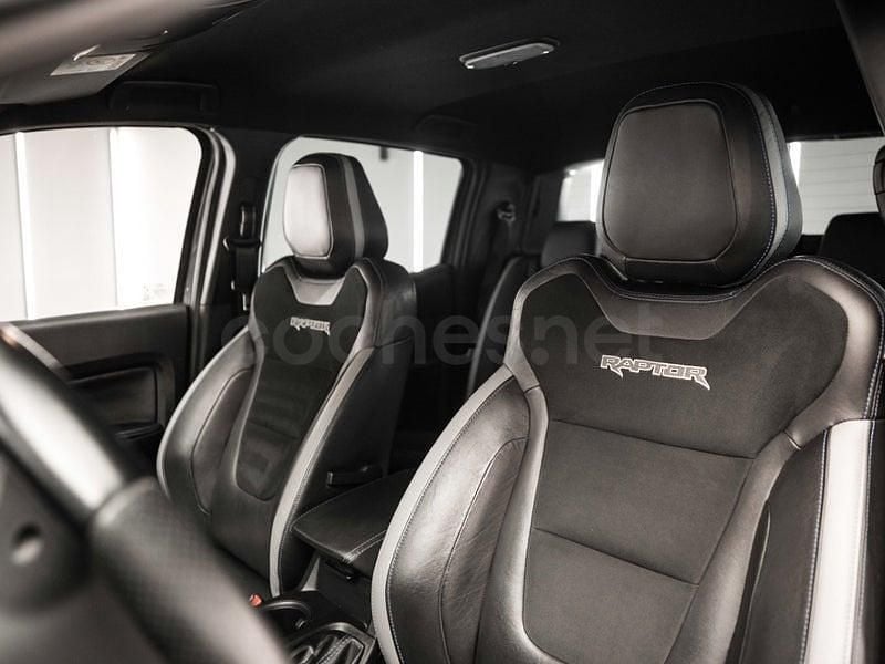 Usado Ford Ranger Raptor 213 CV (156 kW) 2022 Gris / plata Pickup/Camioneta