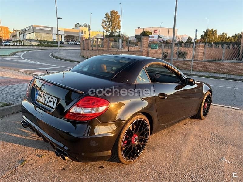 Usado Mercedes SLK350 272 CV (200 kW) 2005 Negro Descapotable