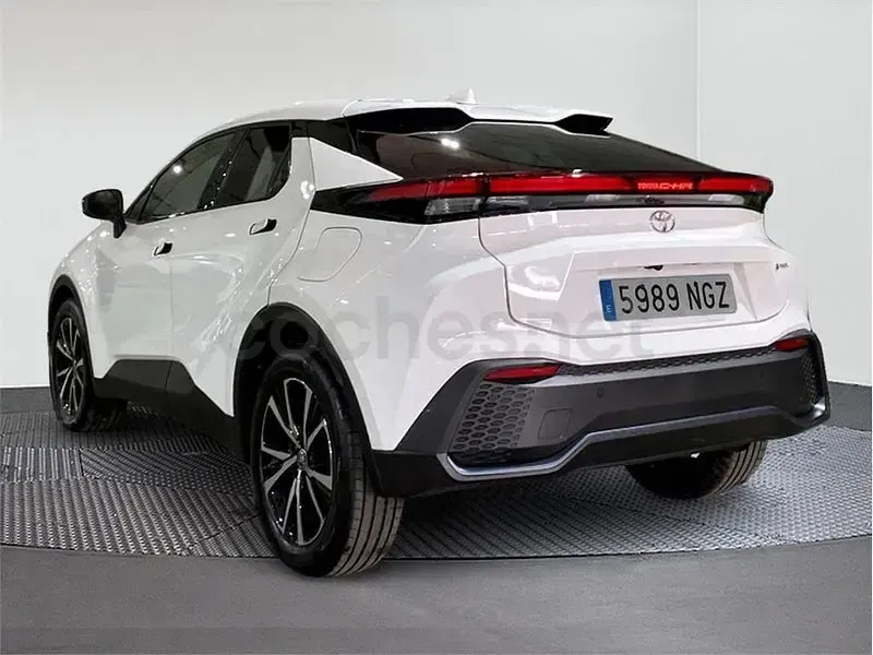 Usado Toyota C-HR Advance 223 CV (164 kW) 2025 Blanco SUV