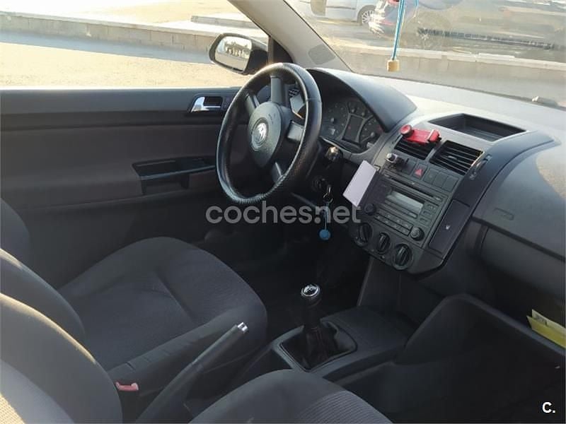 Używany VW Polo Advance 75 KM (55 kW) 2006 Czarny Hatchback
