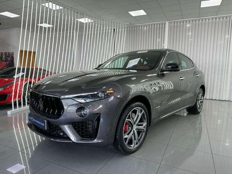 Gris Usado 2021 Maserati Levante SUV | 47.990 € (Precio justo) - Imagen 1/4