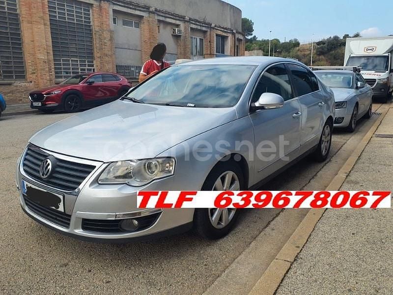 Gris / plata Usado 2008 VW Passat Advance Berlina | 4200 € (Precio justo) - Imagen 1/4