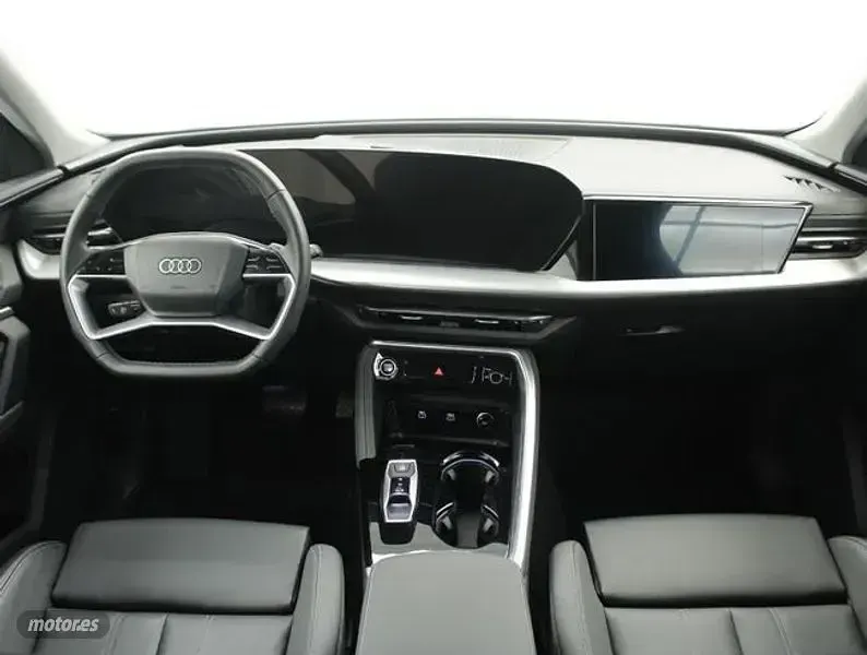 Usado Audi Q5 Sportback Ambiente 204 CV (150 kW) 2025 Gris SUV