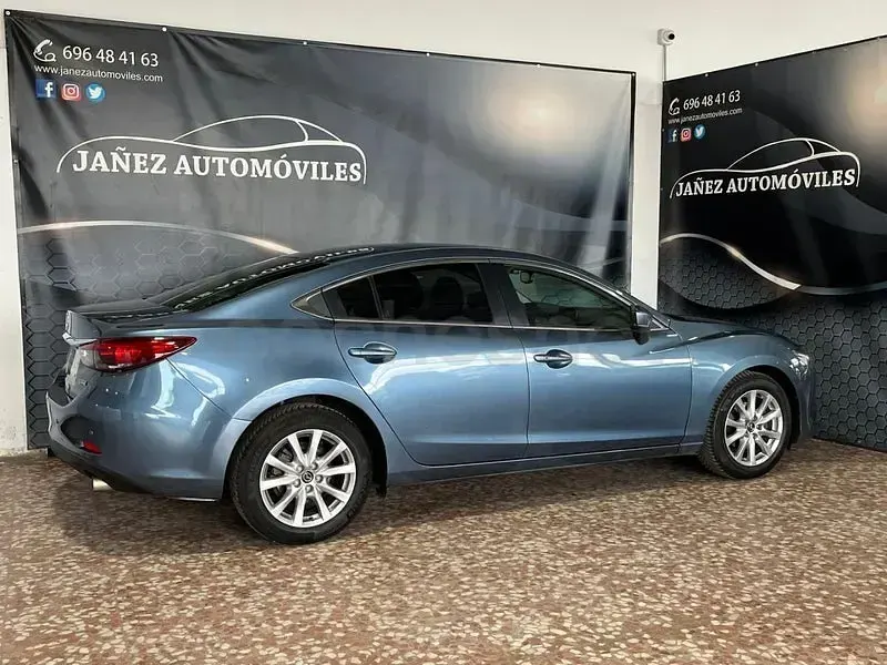 Usado Mazda 6 Style 145 CV (106 kW) 2017 Azul Berlina