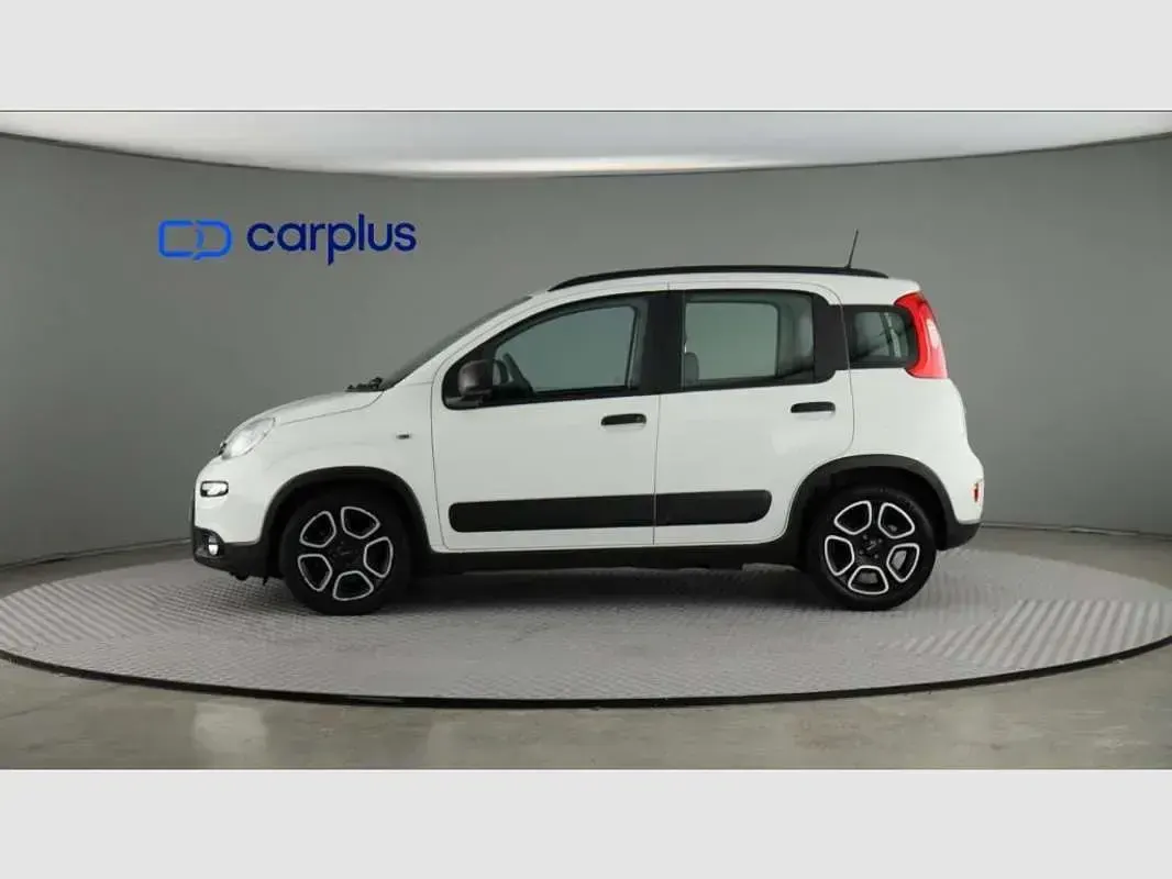 Usado Fiat Panda 69 CV (50 kW) 2021 Blanco Utilitario