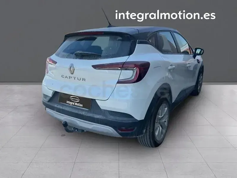 Usado Renault Captur Equilibre 90 CV (66 kW) 2023 Blanco SUV