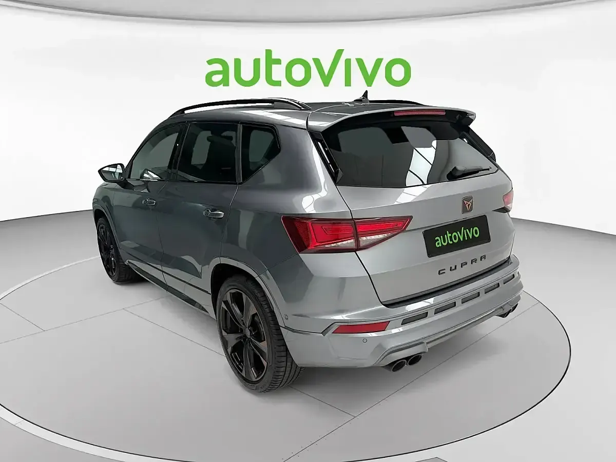 Usado Cupra Ateca VZ 300 CV (220 kW) 2023 Gris / plata SUV