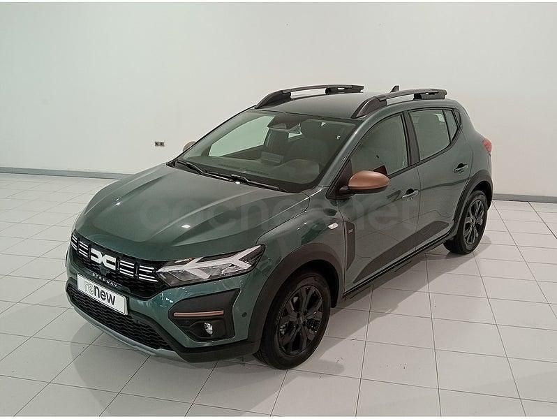 Usado Dacia Sandero Extreme 101 CV (74 kW) 2025 Verde Berlina