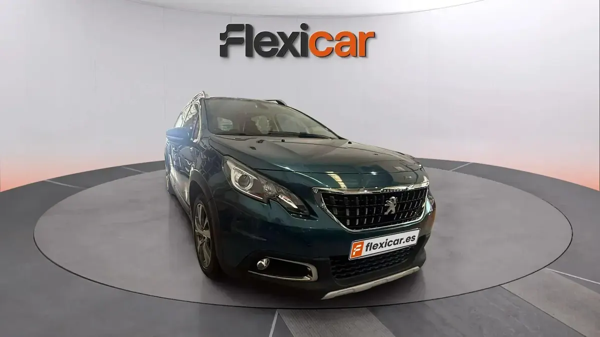Usado Peugeot 2008 Allure 110 CV (80 kW) 2019 SUV