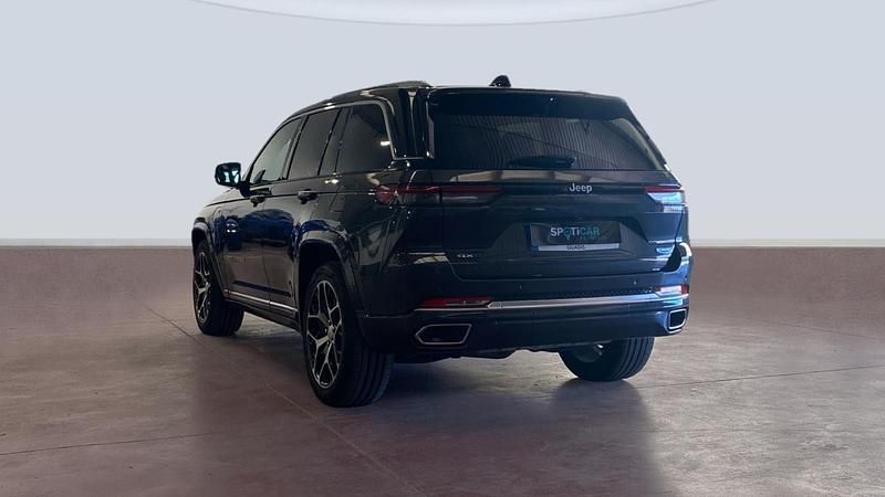 Usado Jeep Grand Cherokee Summit 381 HP (280 kW) 2024 Cinzento SUV