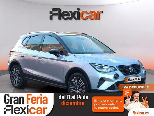 Gris / plata Usado 2024 Seat Arona FR SUV | 19.890 € (Precio justo) - Imagen 1/4