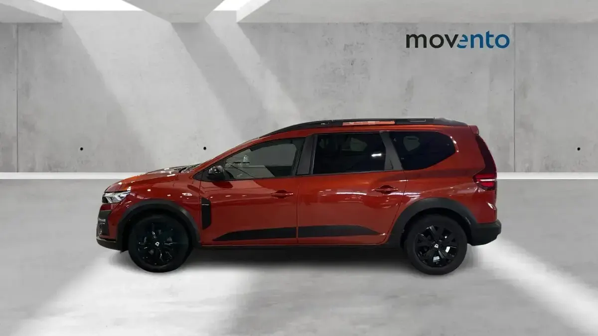 Usado Dacia Jogger Extreme 101 CV (74 kW) 2022 Naranja Monovolumen