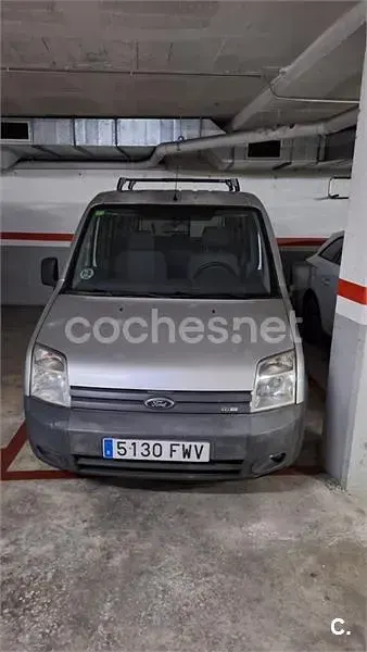 Usado Ford Tourneo Connect Trend 115 CV (84 kW) 2013 Gris / plata Monovolumen