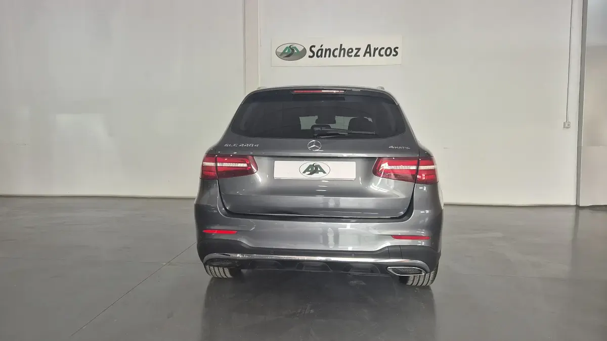 Usado Mercedes GLC220 170 CV (125 kW) 2018 Gris / plata SUV