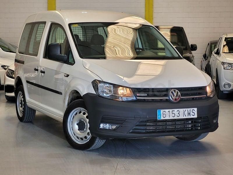 Usado VW Caddy 122 CV (89 kW) 2018 Blanco Monovolumen