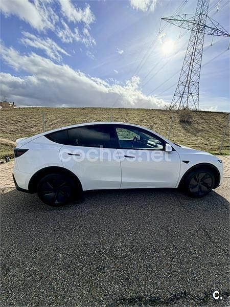 Usado Tesla Model Y 2025 Eléctrico SUV