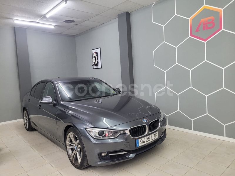 Usado BMW 335 306 CV (225 kW) 2013 Gris / plata Berlina