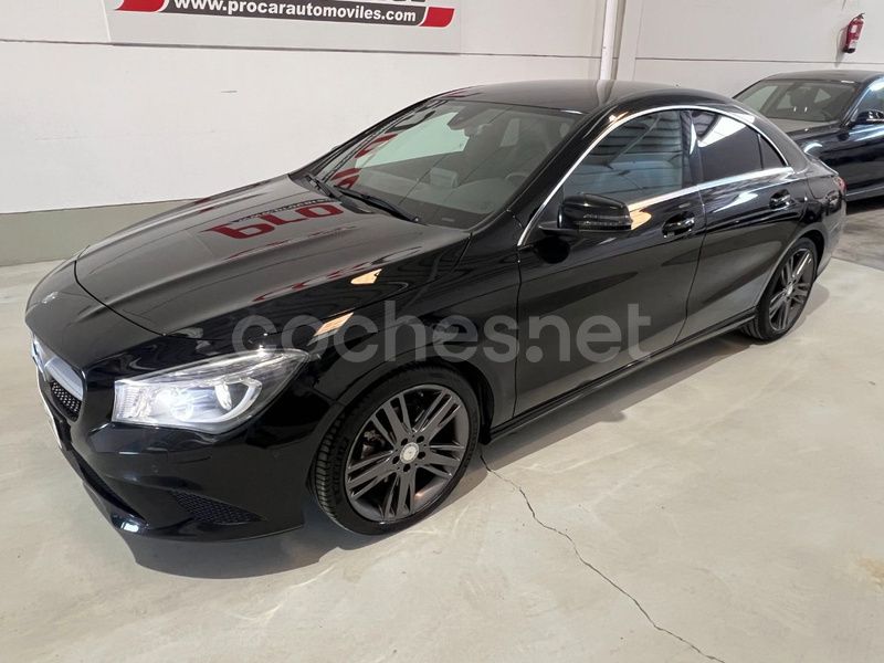Usado Mercedes CLA200 136 CV (100 kW) 2016 Negro Berlina
