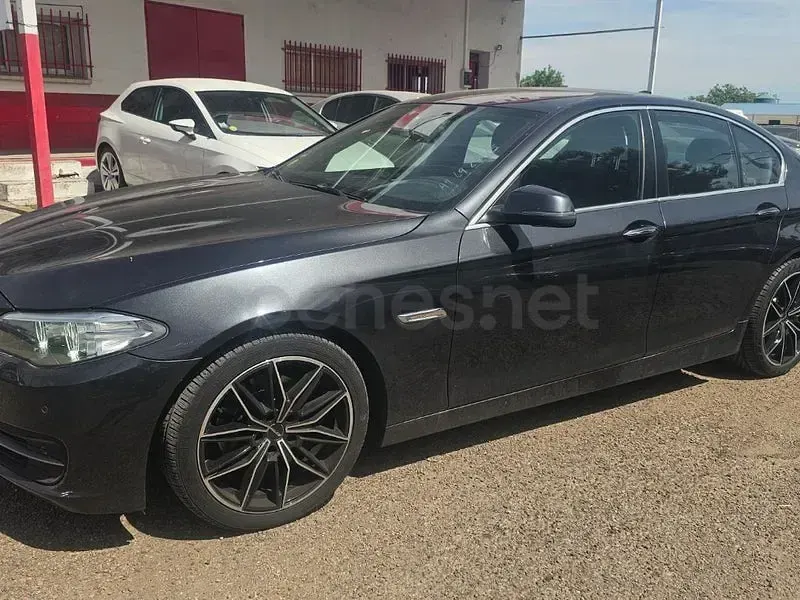 Usado BMW 518 143 CV (105 kW) 2013 Negro Berlina