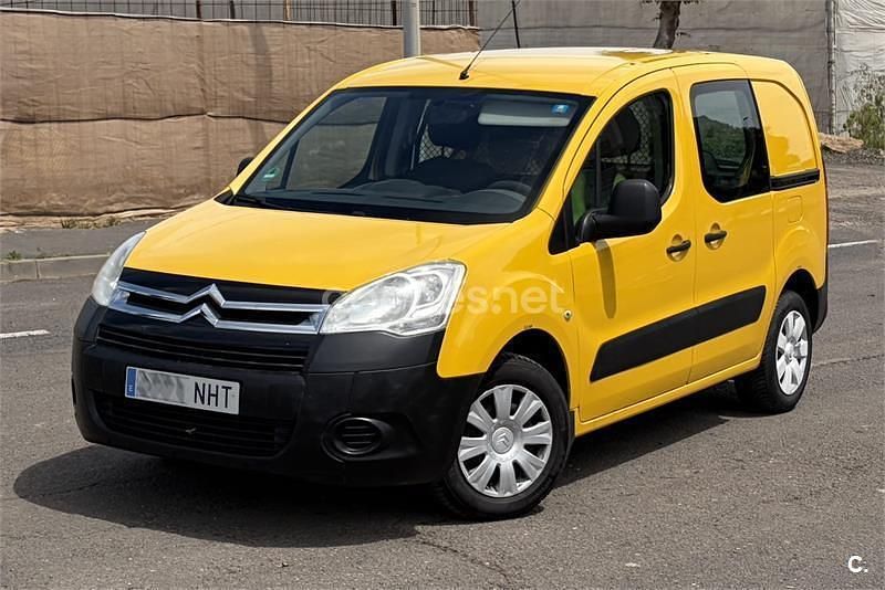 Usado Citroën Berlingo 90 CV (66 kW) 2012 Amarillo Monovolumen