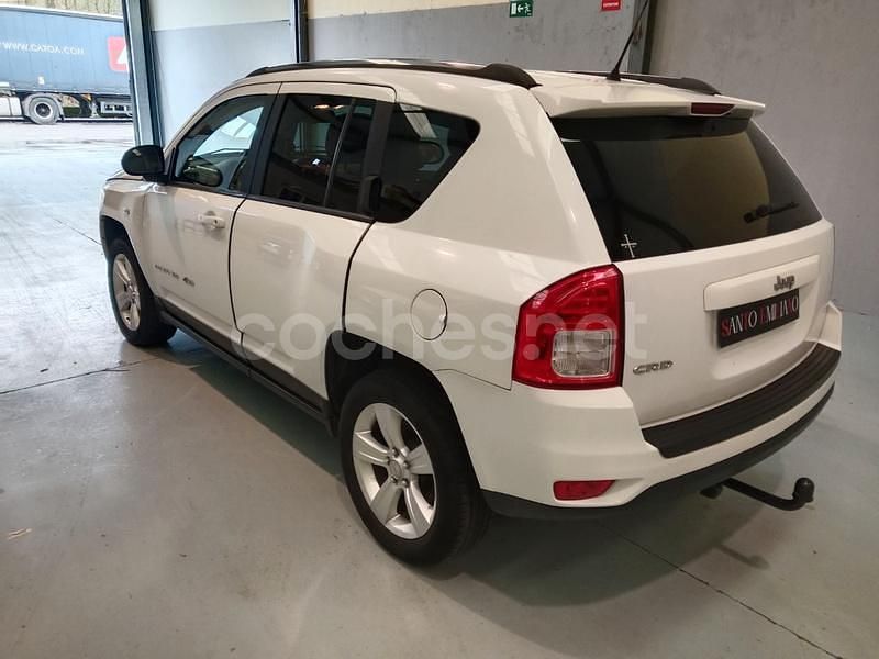 Usado Jeep Compass Sport 163 CV (119 kW) 2011 Blanco SUV