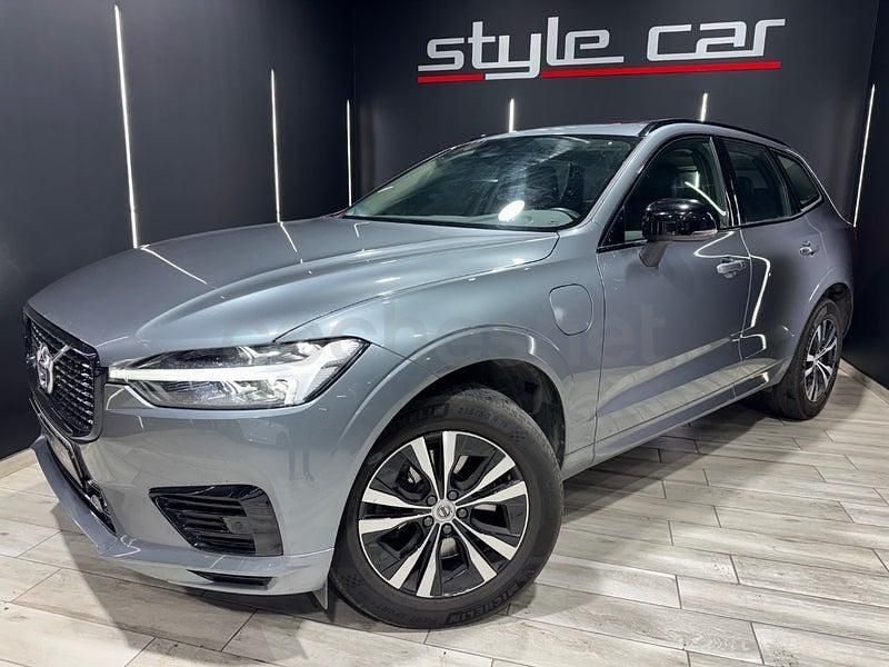 Usado Volvo XC60 R-Design 340 CV (250 kW) 2021 Gris / plata SUV