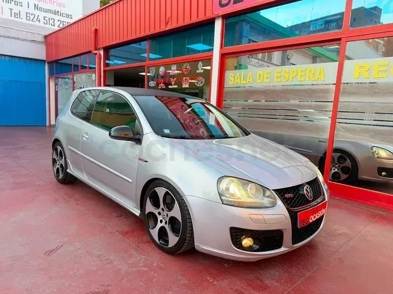 Usado VW Golf V GTI 200 CV (147 kW) 2007 Gris / plata Berlina
