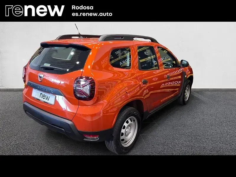 Usado Dacia Duster Essentiel 100 CV (73 kW) 2022 Naranja SUV