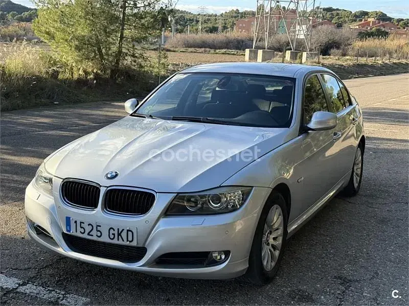 Usado BMW 320 163 HP (119 kW) 2008 Cinzento Sedan