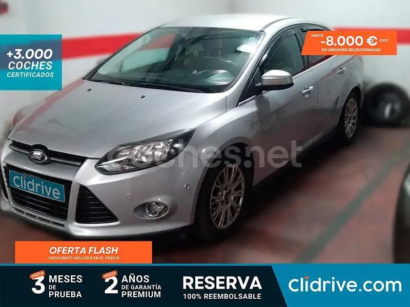 Gris / plata Usado 2014 Ford Focus Titanium Berlina | 6690 € (Buen precio) - Imagen 1/3