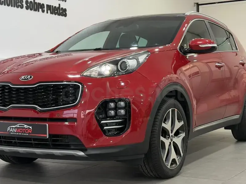 Usado Kia Sportage GT-Line 136 CV (100 kW) 2018 Rojo SUV