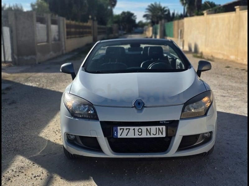 Usado Renault Mégane Cabriolet Dynamique 110 CV (80 kW) 2012 Blanco Descapotable