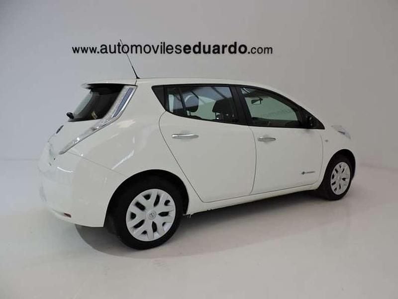 Usado Nissan Leaf Acenta 80 kW (109 CV) 2017 Blanco Utilitario