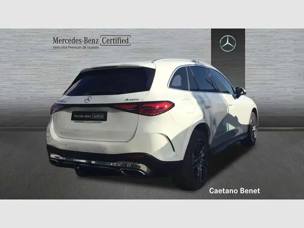 Usado Mercedes GLC300de 333 CV (244 kW) 2024 Blanco SUV
