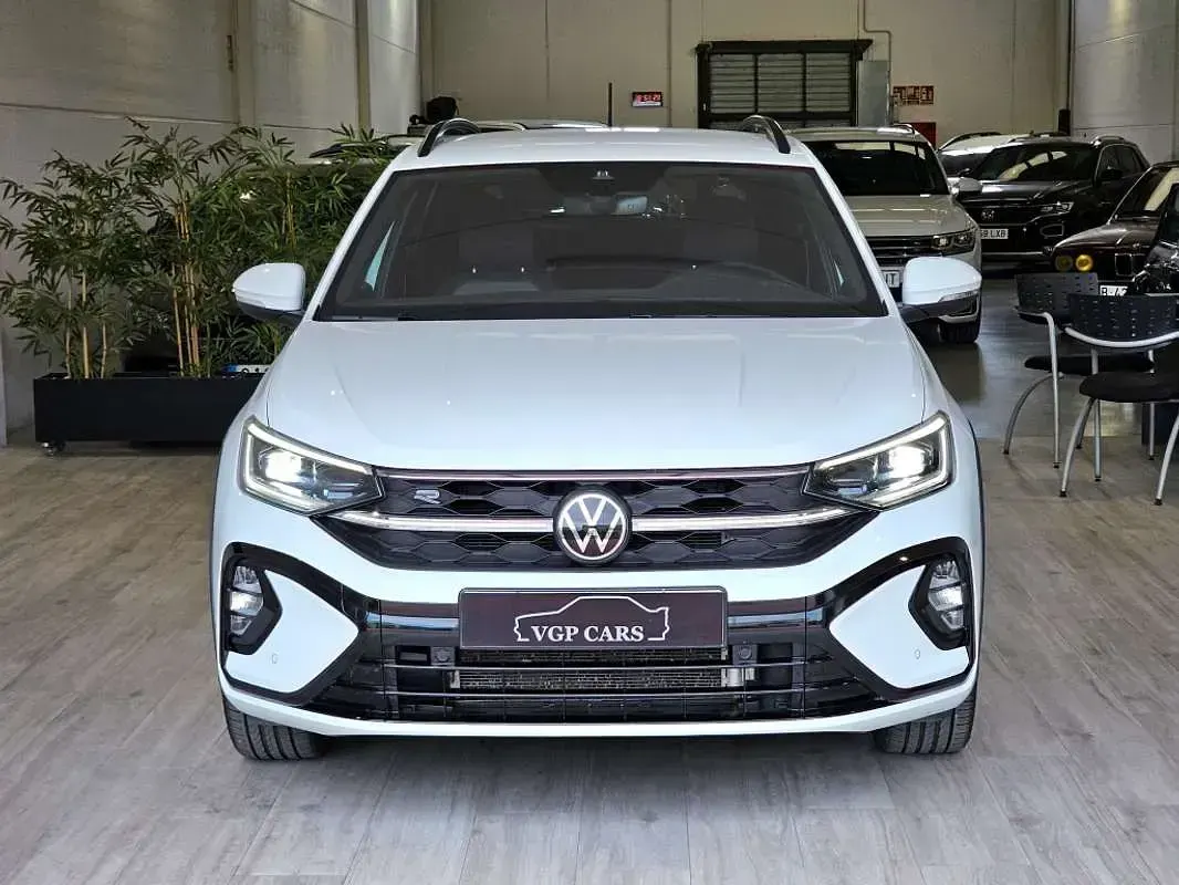 Usado VW Taigo R-line 150 CV (110 kW) 2023 Blanco SUV