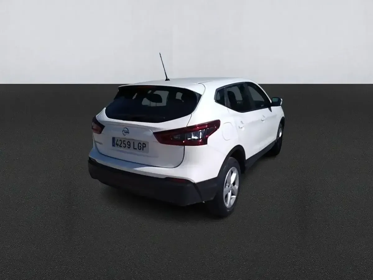 Usado Nissan Qashqai Acenta 115 CV (84 kW) 2020 Blanco SUV