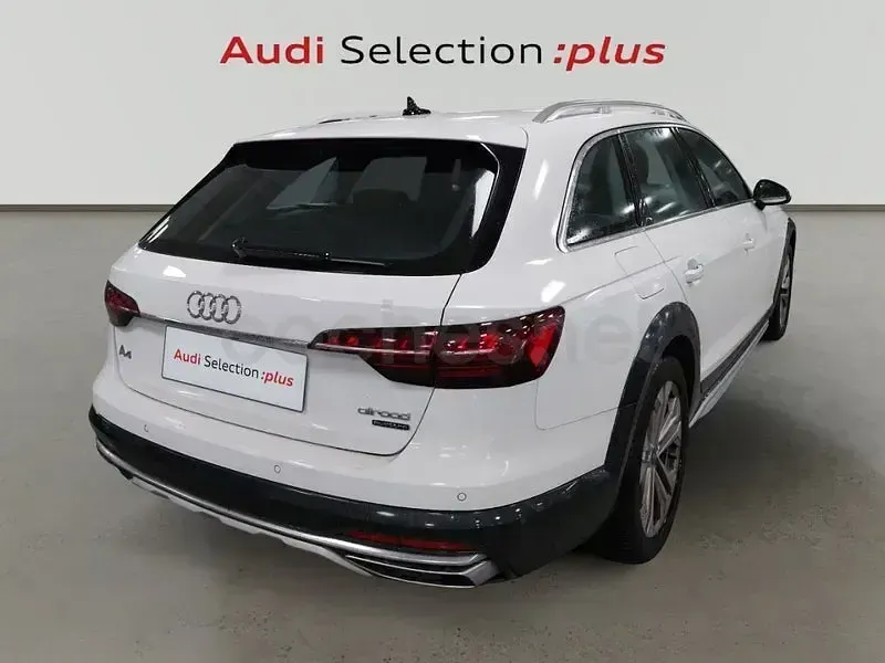Usado Audi A4 204 CV (150 kW) 2022 Blanco Familiar