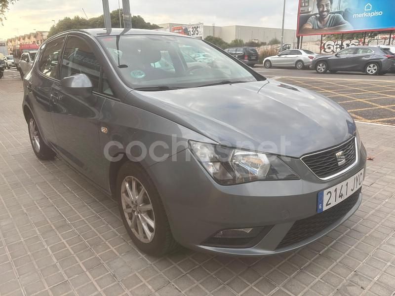Usado Seat Ibiza Style 90 CV (66 kW) 2017 Gris / plata Berlina