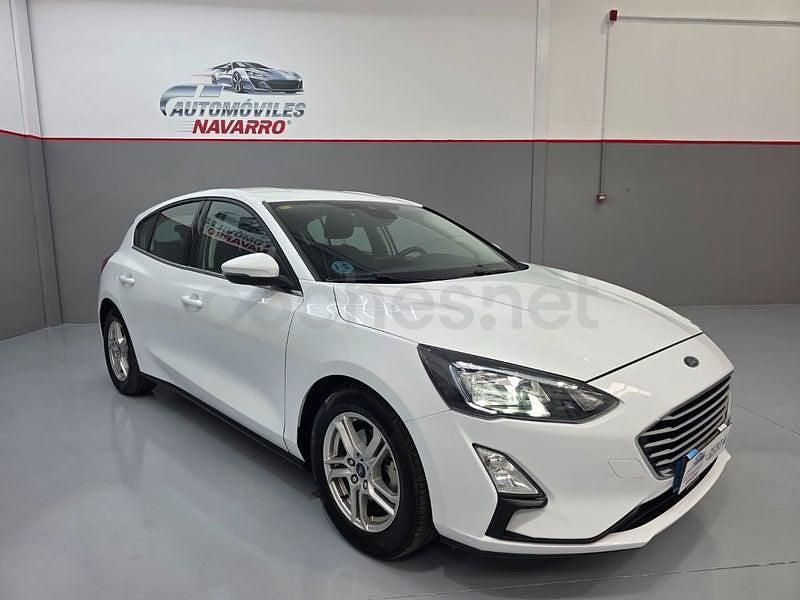 Usado Ford Focus Trend 95 CV (69 kW) 2020 Blanco Berlina