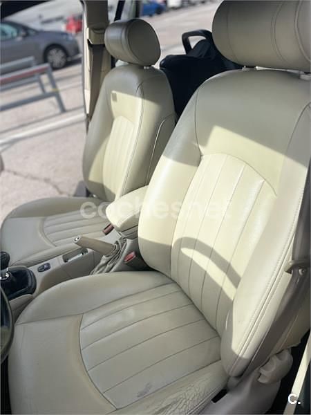 Granate Usado 2002 Jaguar X-type Executive Berlina | 3000 € (Precio justo) - Imagen 1/4