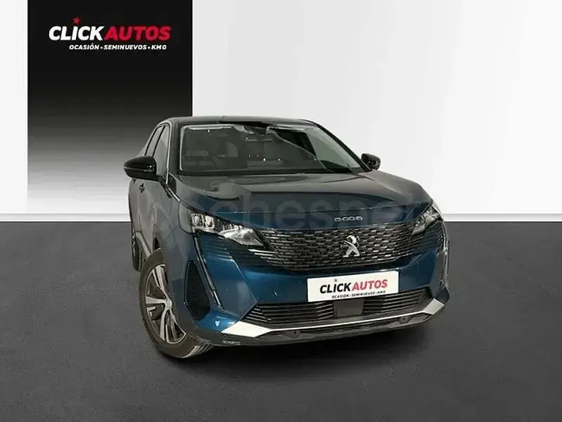 Usado Peugeot 5008 Allure 130 CV (95 kW) 2022 Azul SUV