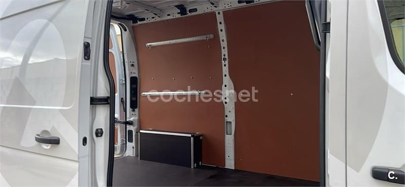 Usado Renault Master 150 CV (110 kW) 2012 Blanco Recogida