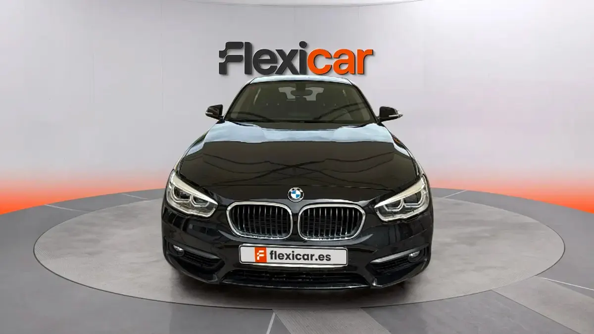 Käytetty BMW 116 116 HP (85 kW) 2017 Musta Viistoperä